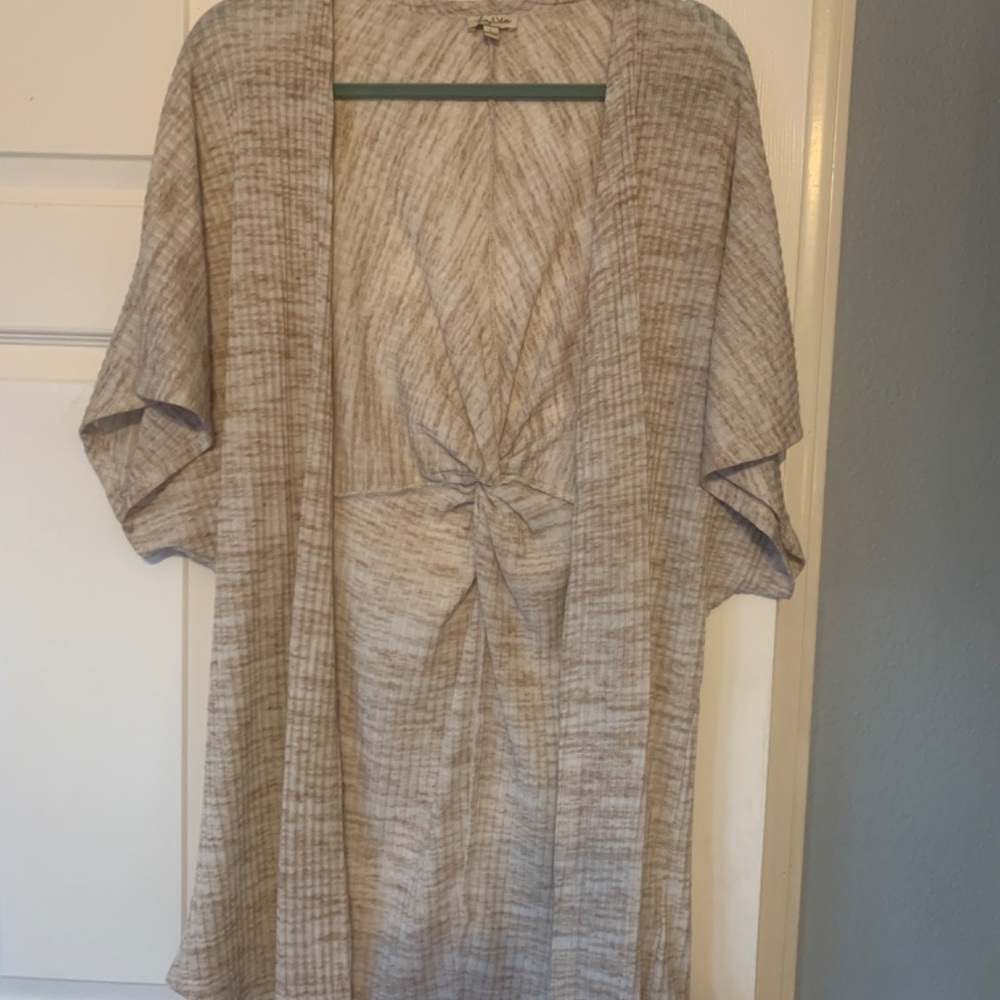 Cute women’s duster ! - Picture 2 of 2